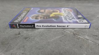 Pro Evolution Soccer 4 PS2