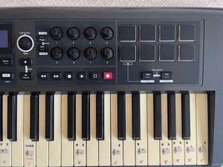 Teclado Controlador MIDI Novation Impulse 49