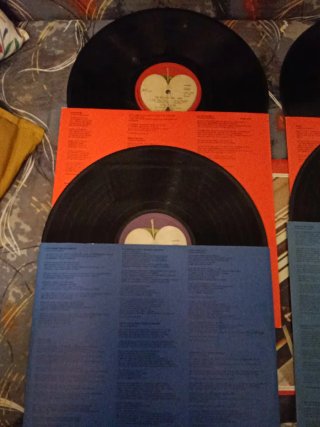 The Beatles Rojo y Azul 1967-1970 y 1962-1966