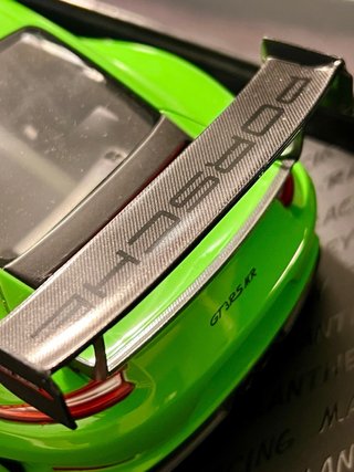 Minichamps Porsche 911 GT3 RS MR 1:18 (Manthey)