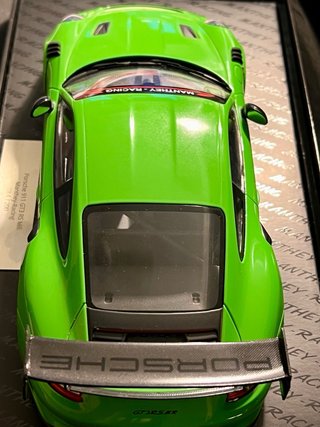 Minichamps Porsche 911 GT3 RS MR 1:18 (Manthey)