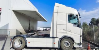 Volvo FH 500 con equipo hidráulico