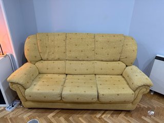 Sofá 3 plazas amarillo mostaza