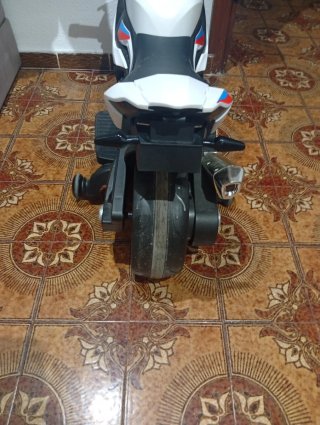 Moto Eléctrica Infantil BMW