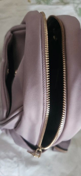 Mochila Parfois pequeña rosa y beige