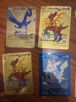 Cartas Pokémon Metálicas Doradas