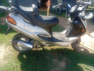 Scooter Kymco Plata