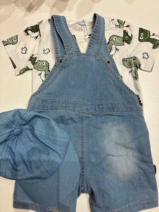 Conjunto Peto Vaquero Bebé Dinosaurios