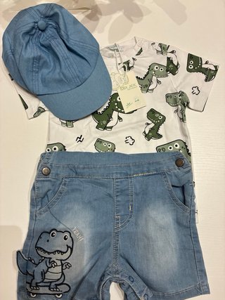 Conjunto Peto Vaquero Bebé Dinosaurios