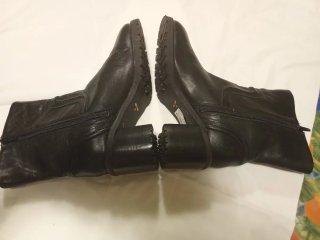 Botas de cuero negras para mujer