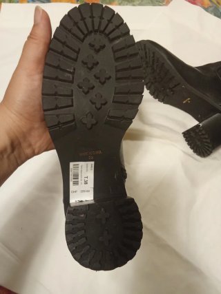 Botas de cuero negras para mujer