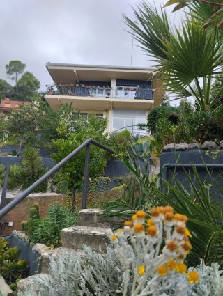 CASA,TERRENO,PISCINA, GARAJE, CALEFACCIÓN.