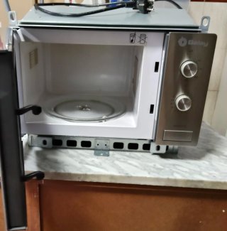 Microondas Balay 17L