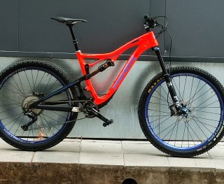 Bicicleta Enduro Pyrenatic Bucardo 27.5 Carbono M
