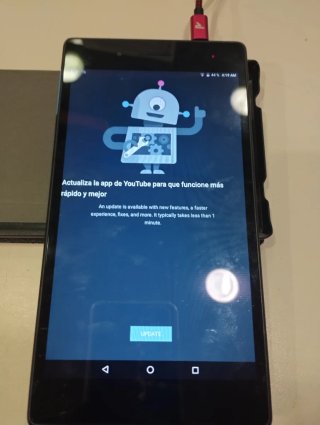 Tablet Lenovo 8gb 1ram Negra hay que restablecer