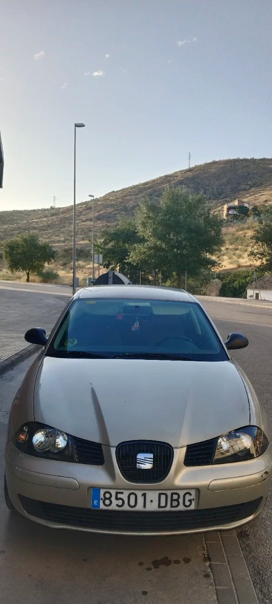 SEAT Cordoba 2004 - foto 1