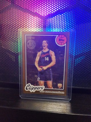 Carta Topps Yanic Konan-Niederhauser 15/50 45 Aniv