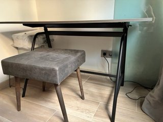 Escritorio IKEA elevable