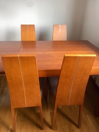 Mesa comedor madera Indesan + 4 sillas