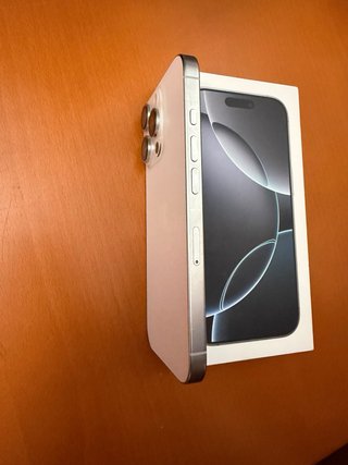 iPhone 16 Pro 256GB Negro/Gris