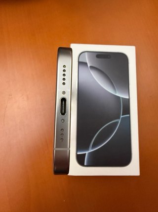 iPhone 16 Pro 256GB Negro/Gris
