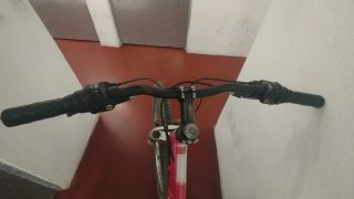 Bicicleta Blanca y Rosa