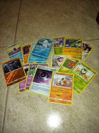 Lotto carte Pokemon