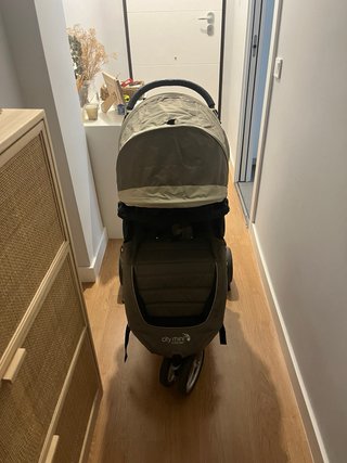 Baby Jogger City Mini con capazo