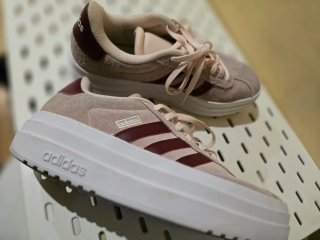 Zapatillas.Piel. Adidas Niño.-a.Talla 36