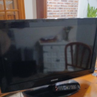 Televisión Samsung Antigua