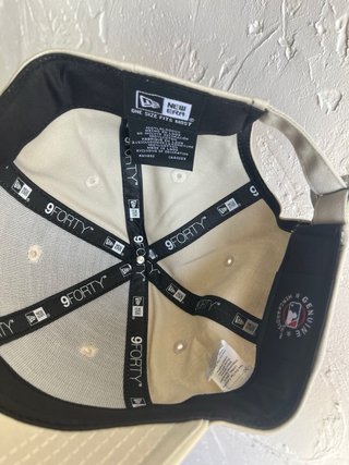 Gorra NY Yankees 9Forty Beige New Era