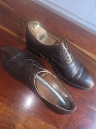 Zapatos Berwick 1707 Marrones