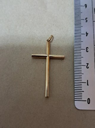 Colgante Cruz Lisa Oro 18k