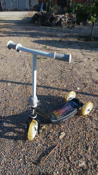 Patinete infantil Funbee 3 ruedas