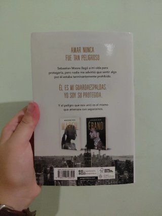 Libro Marfil Mercedes Ron