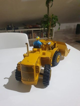Excavadora CAT 950  de los años 60 STRENCO