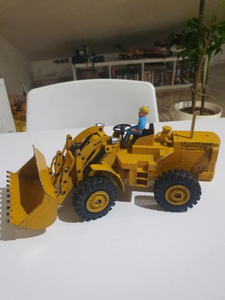 Excavadora CAT 950  de los años 60 STRENCO