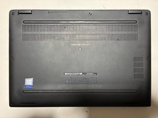 Portátil Dell Latitude 7390 2-in-1 Táctil
