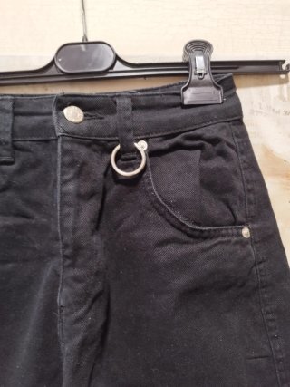 Jogger Negro con Anilla