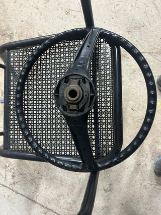 Volante antiguo SEAT