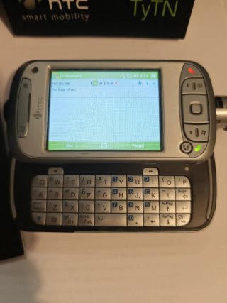 Teléfono HTC TyTN Plata