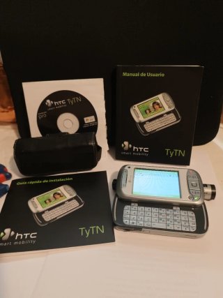 Teléfono HTC TyTN Plata