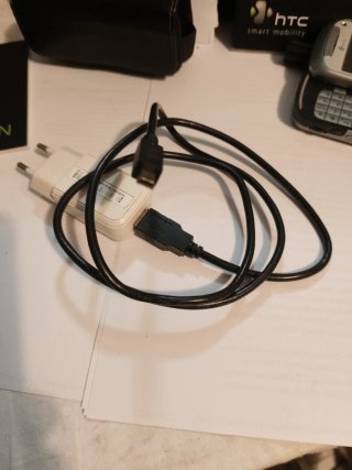 Teléfono HTC TyTN Plata