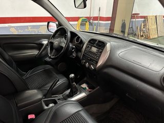 Toyota RAV4 2004