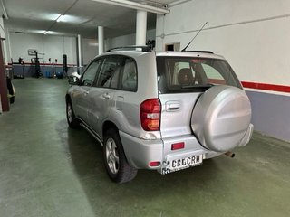 Toyota RAV4 2004