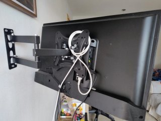 TV Toshiba 32"+ Base de pared+Cable para antena