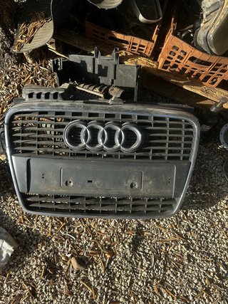 Parrilla Audi A4 B7 Original