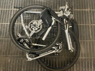 Bicicleta Mercedes-Benz modelo 2005 plegable