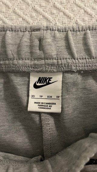 Nike Tech Fleece Pantalones Grises