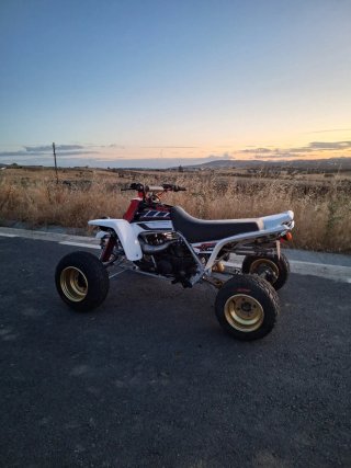 Yamaha Banshee 350cc
